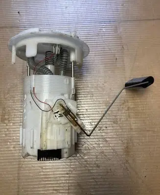 Peugeot 2008 I In-tank fuel pump 9674461380