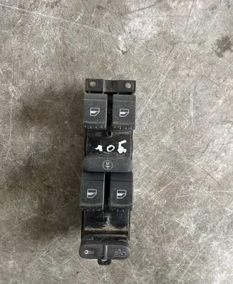 Nissan King Cab, Navara Electric window control switch 1J4959857