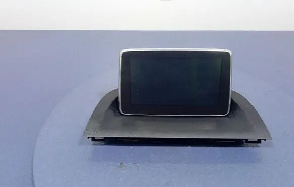 Mazda 3 II Radio/CD/DVD/GPS head unit BHP1611JOD
