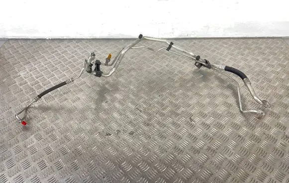 Peugeot Expert Air conditioning (A/C) pipe/hose 9807761280