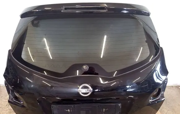 Nissan Qashqai+2 Tailgate/trunk/boot lid
