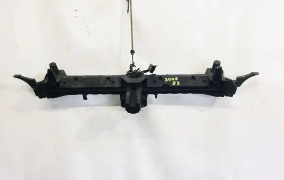 Peugeot 3008 I Top upper radiator support slam panel 