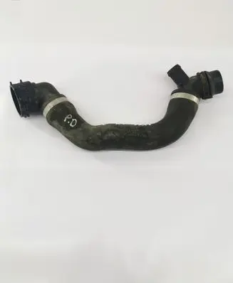Mercedes-Benz E W213 Engine coolant pipe/hose A2135014100