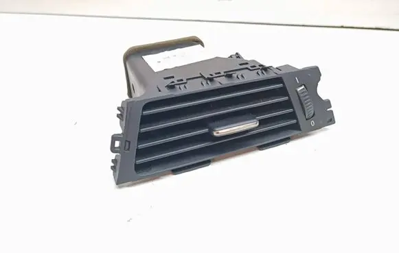 BMW 3 E92 E93 Dashboard side air vent grill/cover trim 9130466 6422913066