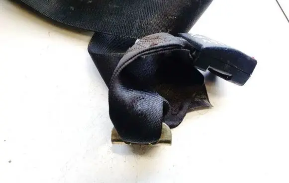 Opel Astra F Middle seatbelt (rear) 90359918