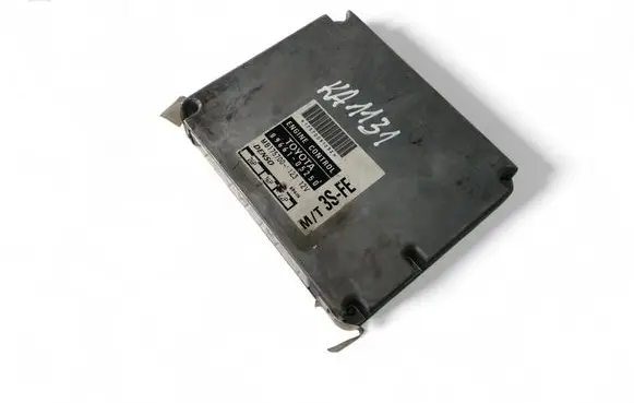 Toyota Avensis T220 Engine control unit/module ECU 8966105250