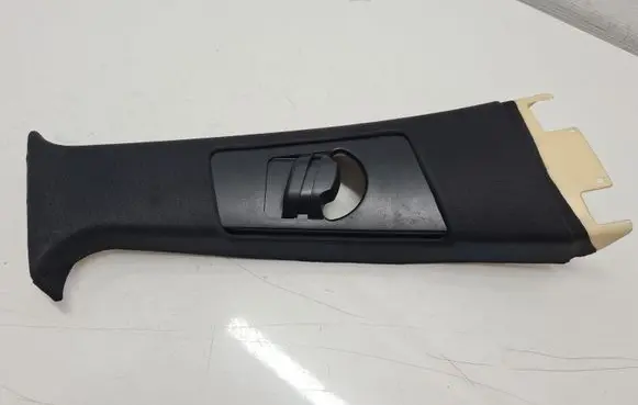 BMW X5 E53 (B) pillar trim (top) 51438211908