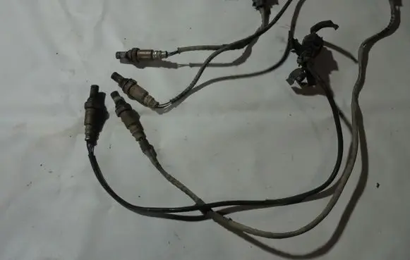 Volvo XC90 Lambda probe sensor 30713595 30713592