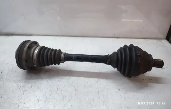 Audi A3 S3 8P Front driveshaft 1K0407271EF