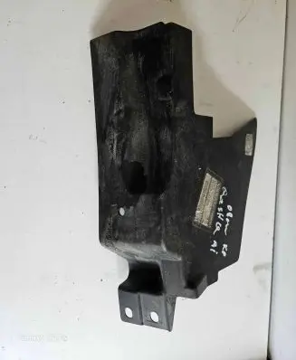 Nissan Qashqai Radiator trim 62823JD50B