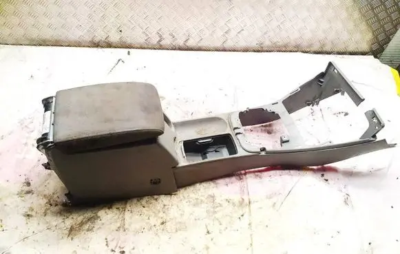 Volkswagen Golf Plus Armrest 5m0864207c