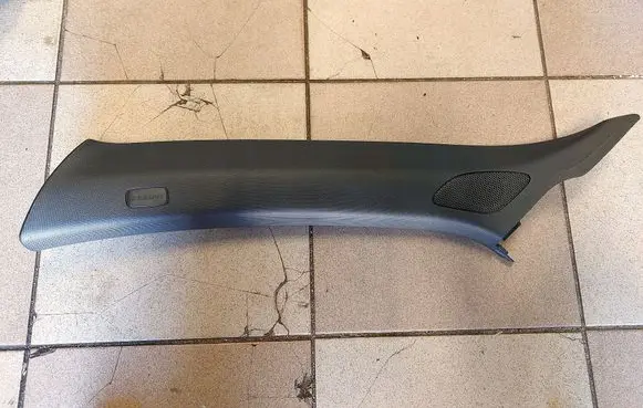 Audi A1 (A) pillar trim 8x0867233a