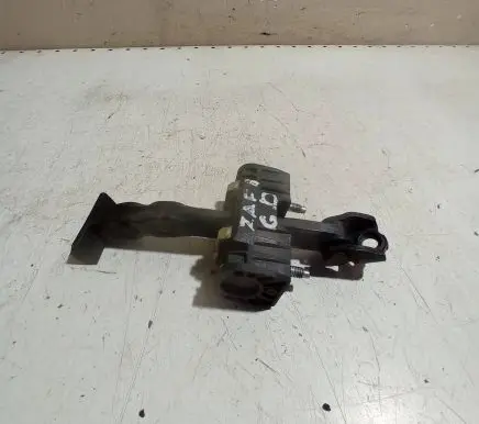 Opel Zafira B Rear door check strap stopper 13214193