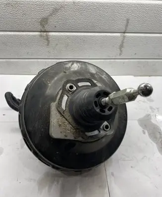 Audi A4 S4 B7 8E 8H Brake booster 8E0612105AB