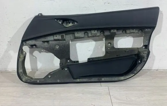 Ferrari Portofino Front door card panel trim