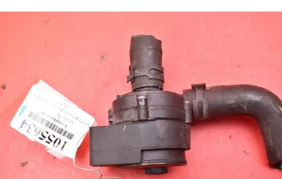 Jaguar XF X250 Water pump 