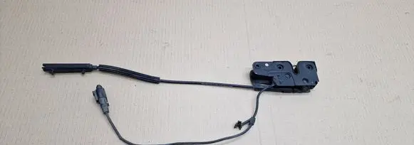 Audi A4 S4 B8 8K Engine bonnet/hood lock/catch 8K1823746