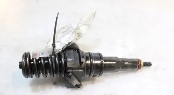 Audi A4 S4 B6 8E 8H Fuel injector 0414720216