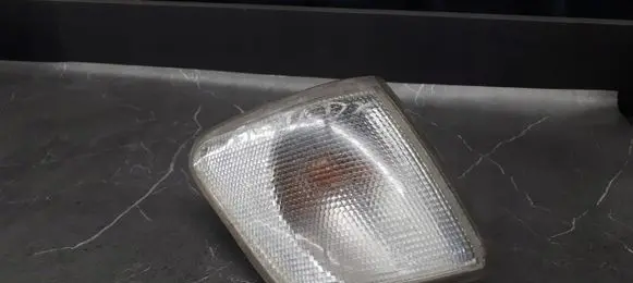 Ford Fiesta Front indicator light 08-431-151R