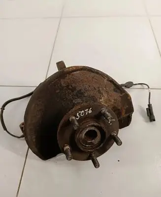 Mitsubishi ASX Front wheel hub N0code