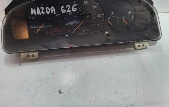 Mazda 626 Speedometer (instrument cluster) 0145050331 C062494 2Z28K