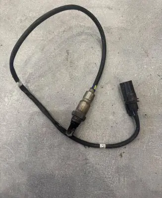Volkswagen Transporter - Caravelle T6 Lambda probe sensor 04L906262B