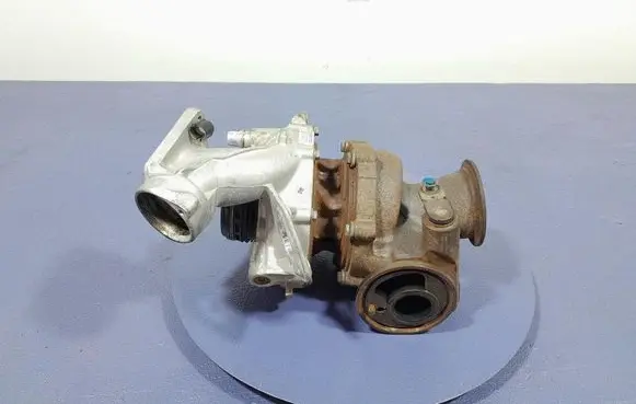 BMW X5 E53 Turbo system vacuum part 8580173
