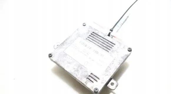Skoda Superb B8 (3V) Voltage converter/converter module 