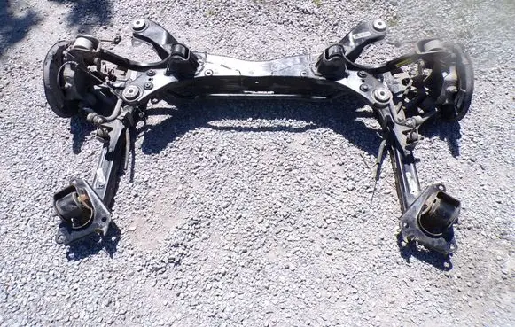 Alfa Romeo 159 Rear axle beam with reductor 