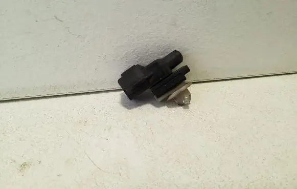 Lexus CT 200H Outside/exterior temperature sensor 0775005191