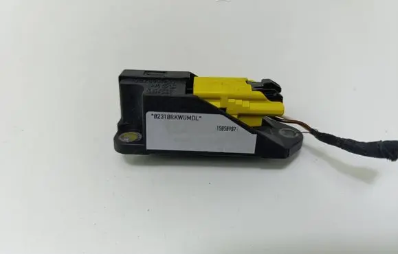 Volkswagen PASSAT B5.5 Airbag deployment crash/impact sensor 6Q0909606