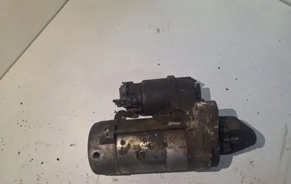 Toyota Avensis T250 Starter motor 281000G040
