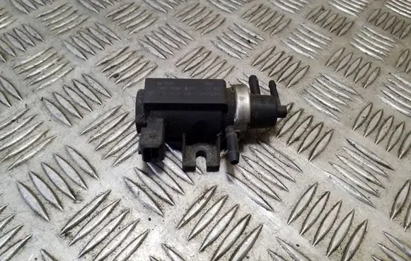 Audi A6 S6 C4 4A Turbo solenoid valve 1H0906627 72190320