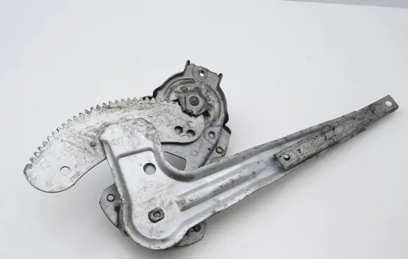Nissan Almera N16 Rear door manual window regulator