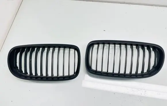 BMW 3 E90 E91 Front grill