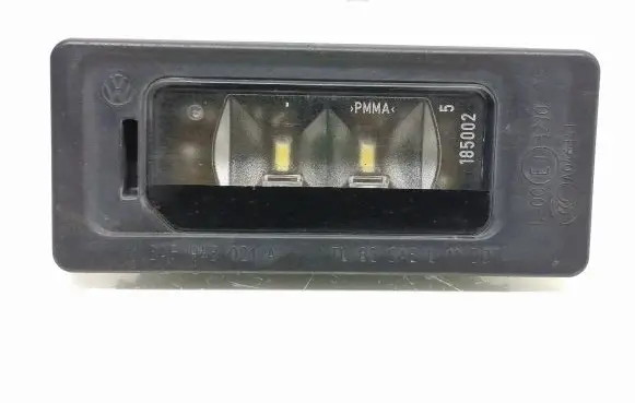 Volkswagen PASSAT B7 Number plate light 3AF943021A 185001 011202