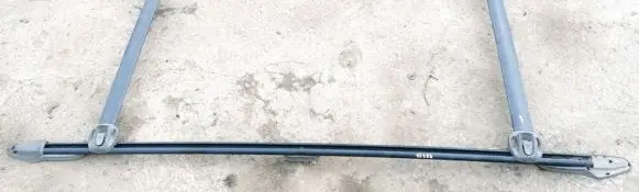 KIA Carnival Roof bar rail
