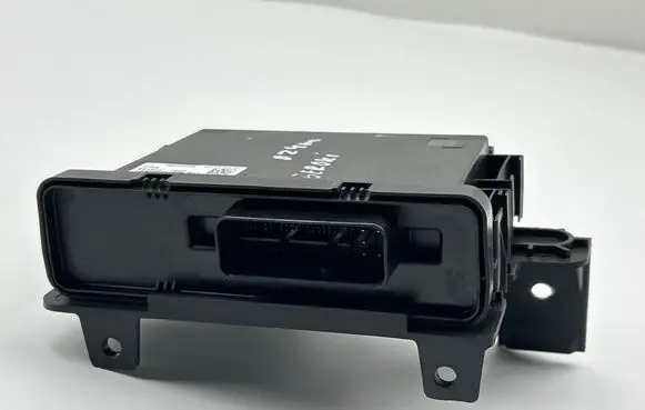 Jeep Grand Cherokee WL Gateway control module 68622122AB