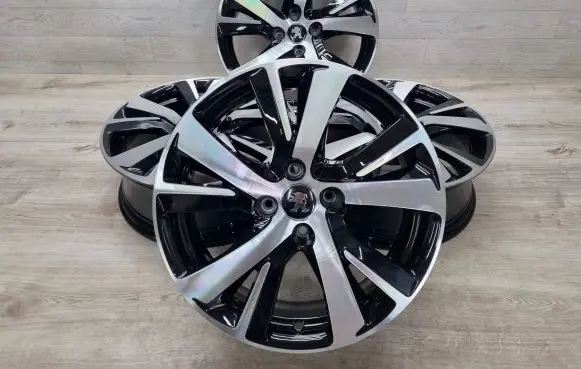 Peugeot 2008 I R17 alloy rim 9678398277