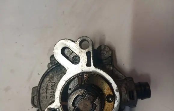 Volvo XC60 Vacuum pump 31316688