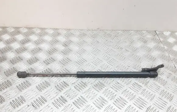 Toyota Corolla E120 E130 Tailgate/trunk strut/damper 6896002030