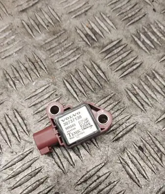Volvo V50 Airbag deployment crash/impact sensor 30737138