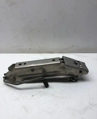 Audi A4 S4 B7 8E 8H Lift Jack 8E0011031M