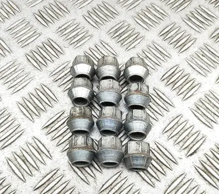 Tesla Model S Nuts/bolts 102700200B