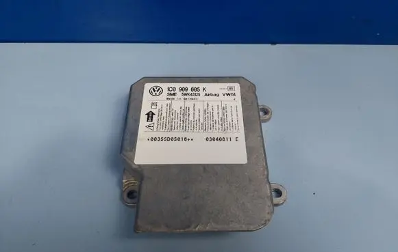 Skoda Fabia Mk1 (6Y) Airbag control unit/module 1C0909605K 5WK43125