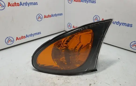 BMW 3 E46 Front indicator light 7165847 63137165847 6910979