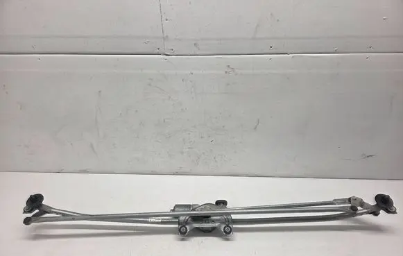 Opel Meriva B Front wiper linkage and motor 3397021103 13250416 2703142