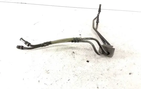Volkswagen PASSAT B5.5 Brake line pipe/hose 6757118