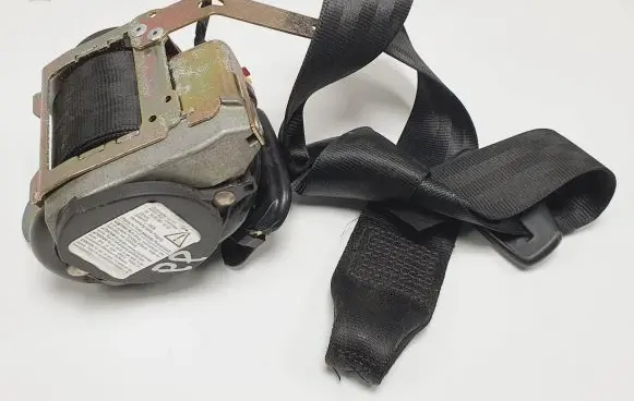 Seat Ibiza III (6L) Front seatbelt 6L3857706G