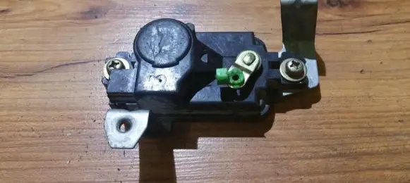 Mitsubishi Galant Central locking motor mb632814 1628006985